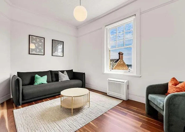 Perfect Vacation Home In Dawes Point